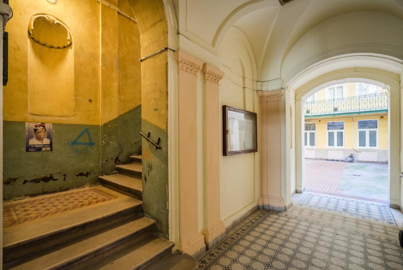 ブダペストBpr Kiraly Street Nest With A/Cアパートメント エクステリア 写真