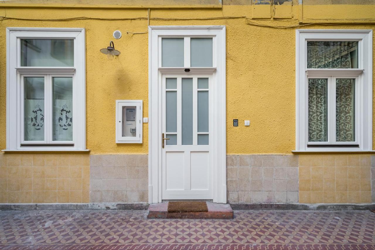 ブダペストBpr Kiraly Street Nest With A/Cアパートメント エクステリア 写真